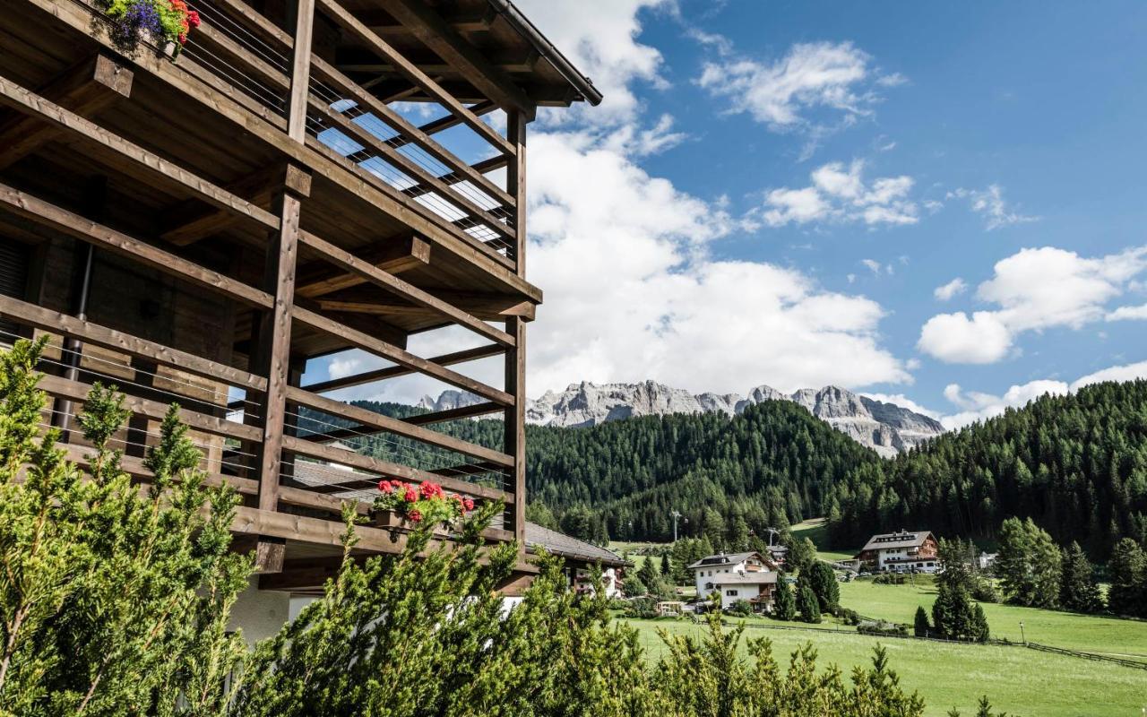 Cadepunt The Dolomites Lodge Selva di Val Gardena Extérieur photo