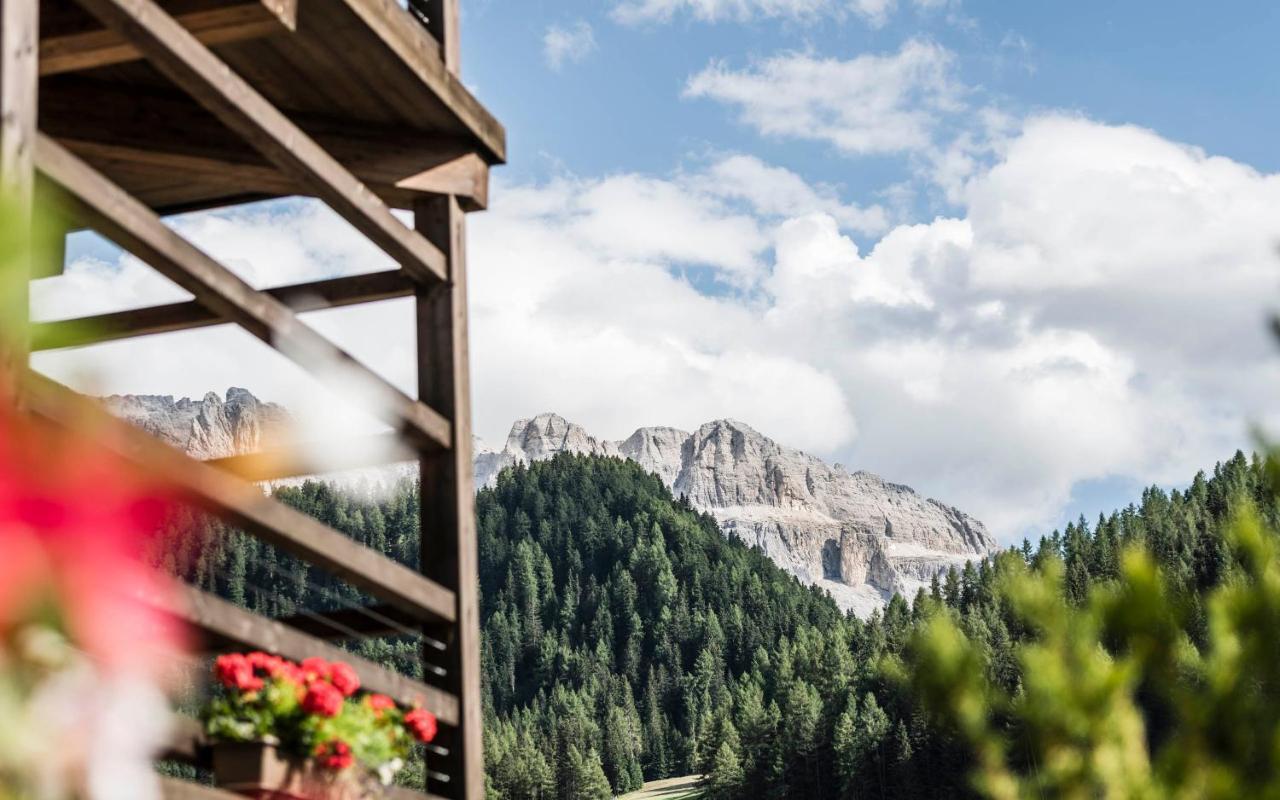 Cadepunt The Dolomites Lodge Selva di Val Gardena Extérieur photo